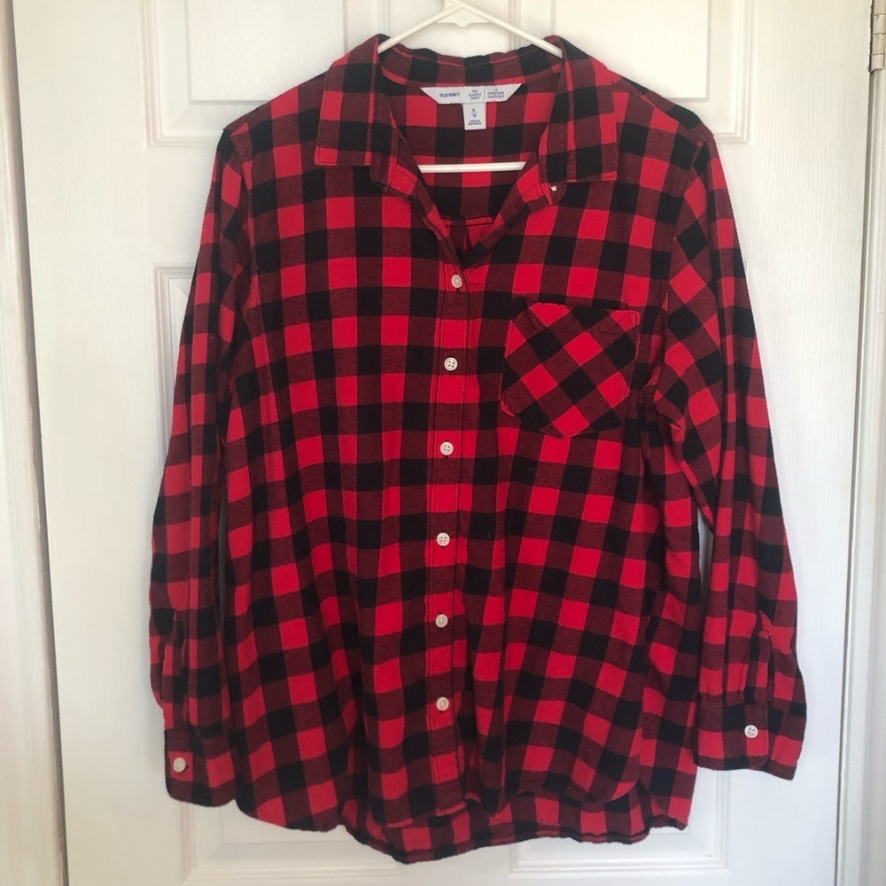 Old navy red and black classic shirt